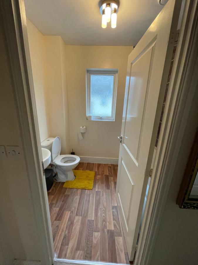 Holiday Home In Cardiff. Sleeps 6 Exterior photo