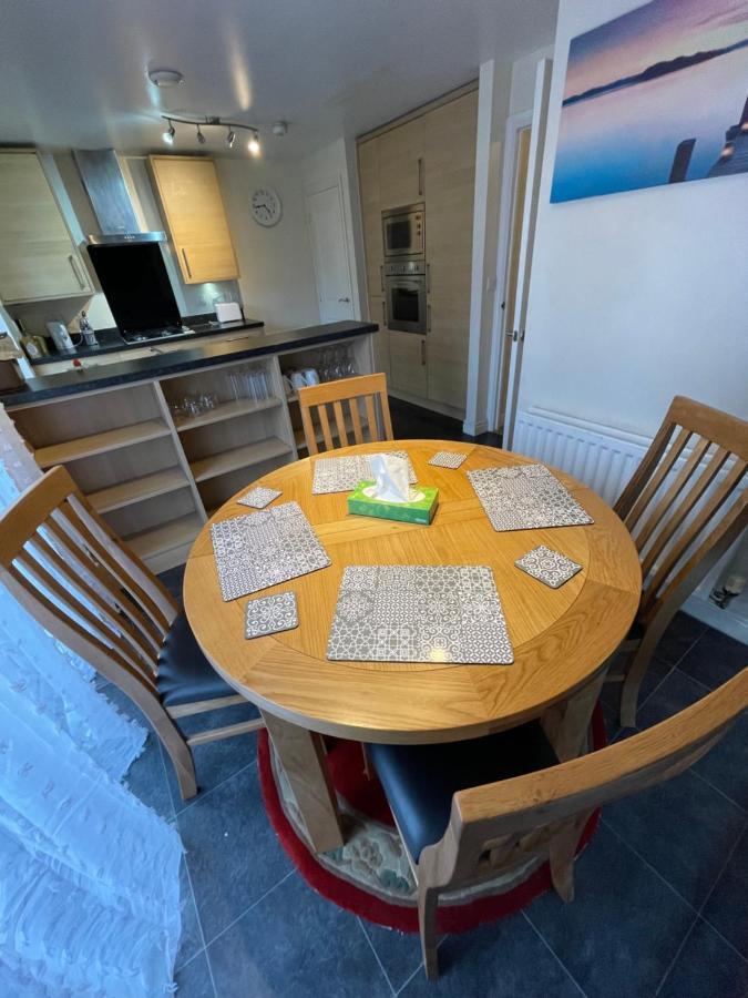 Holiday Home In Cardiff. Sleeps 6 Exterior photo